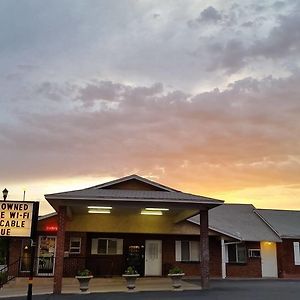 Dixie Palm Motel
